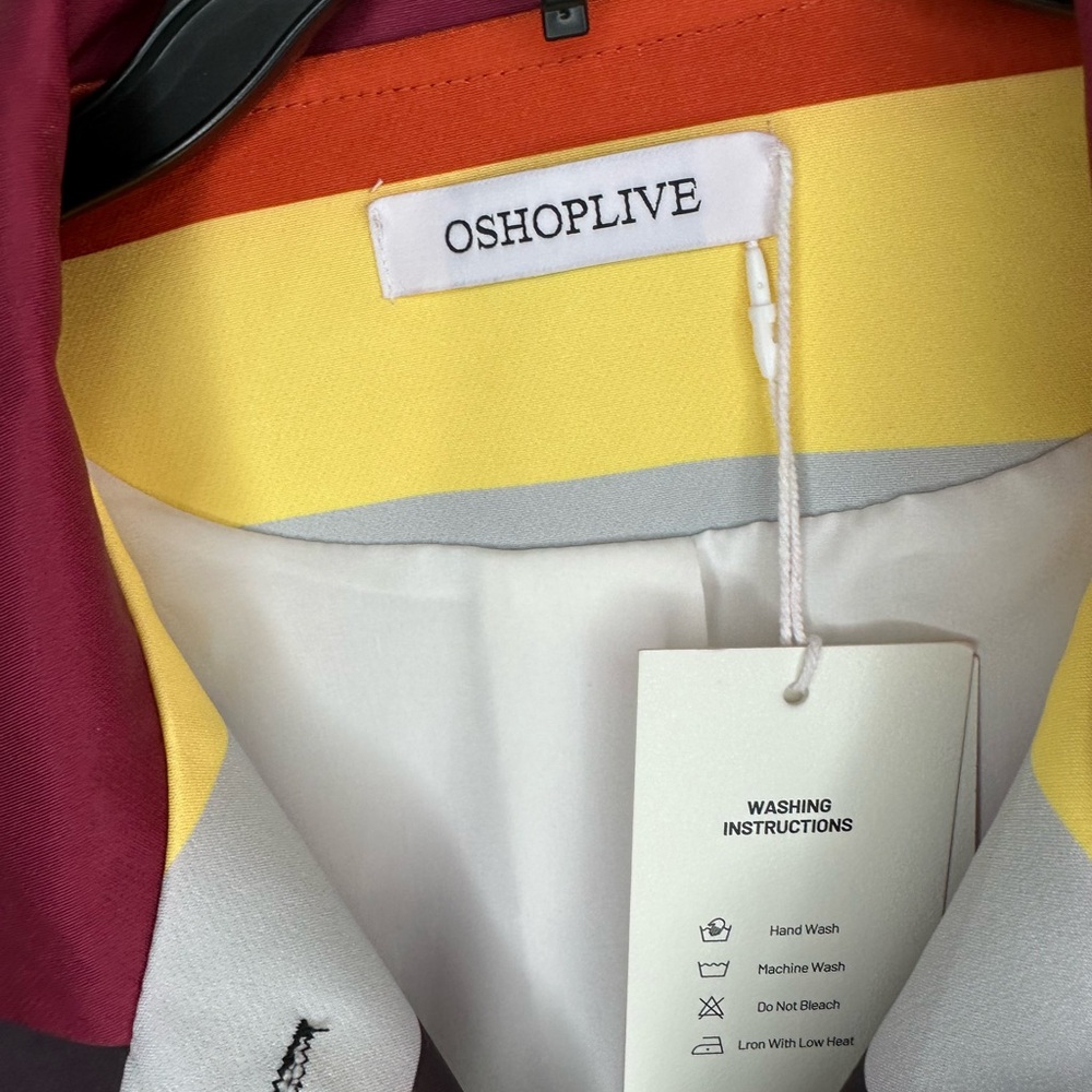 Colorful Striped Blazer by Oshoplive - Picture 3 of 10